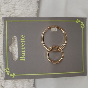 Double circle goldtone barrette